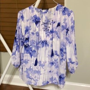 Tahari Blouse/ tunic